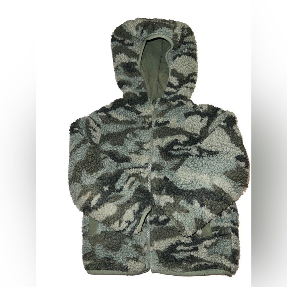 Baby Gap camo heavy fleece full zip hoodie size 4T